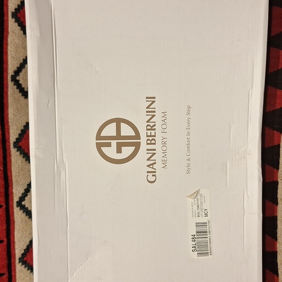 Giani Bernini  Adonnys Memory Foam Knee High Dress Boots Black Leather size 6M - Picture 10 of 10